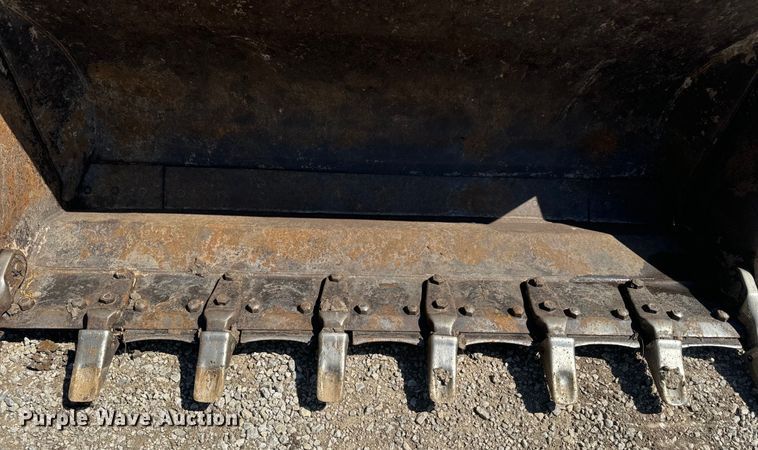 image for item EH5385 2002 Caterpillar  953C track loader