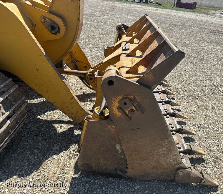 image for item EH5385 2002 Caterpillar  953C track loader