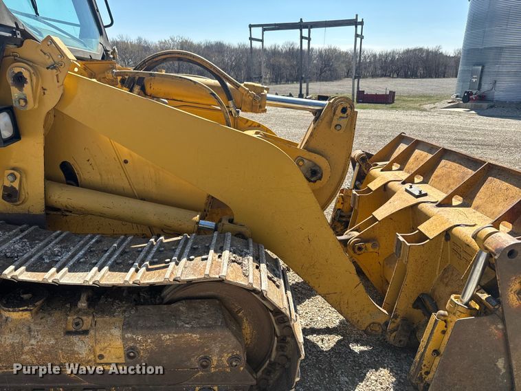image for item EH5385 2002 Caterpillar  953C track loader
