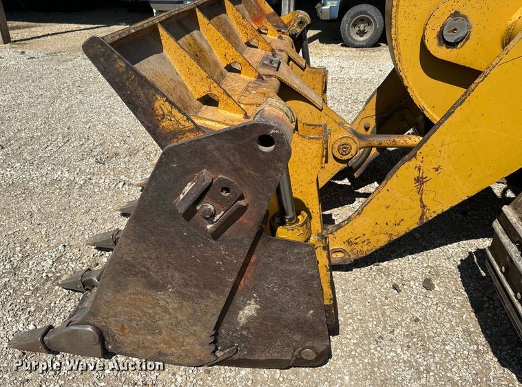 image for item EH5385 2002 Caterpillar  953C track loader
