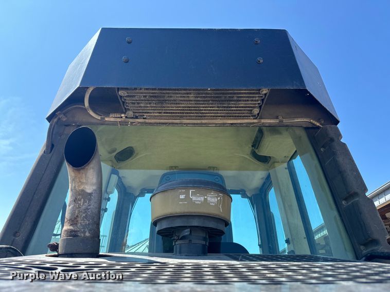 image for item EH5385 2002 Caterpillar  953C track loader