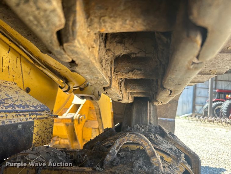 image for item EH5385 2002 Caterpillar  953C track loader