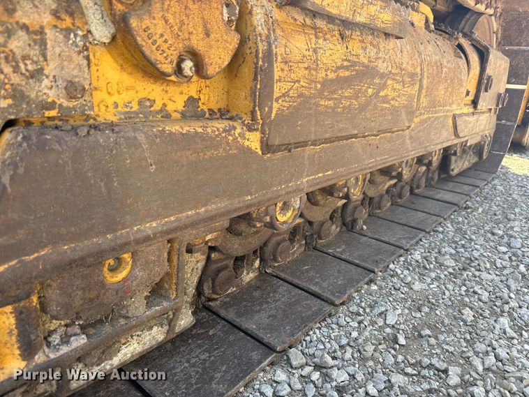 image for item EH5385 2002 Caterpillar  953C track loader