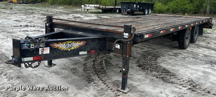 image for item EH5401 2015 H&H FD-306 equipment trailer