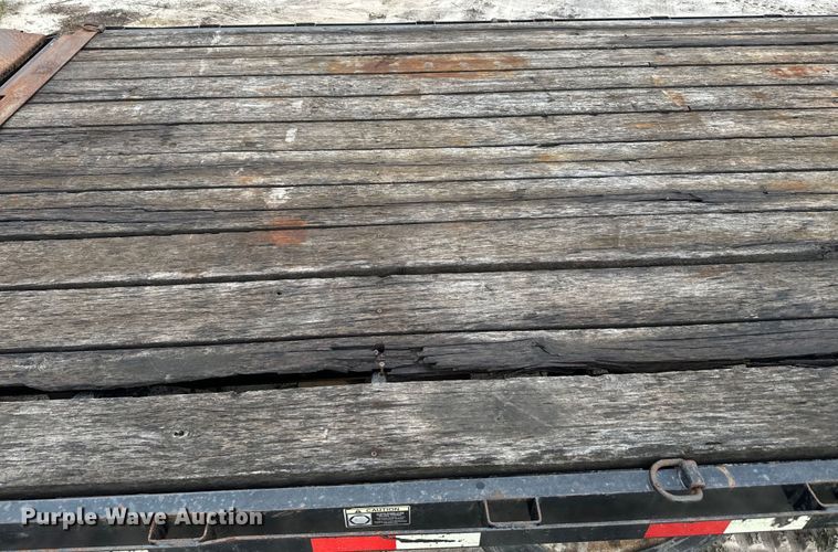 image for item EH5401 2015 H&H FD-306 equipment trailer