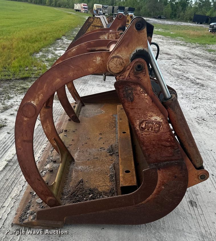 image for item EH5407 JRB MEGA 300-5 log grapple bucket