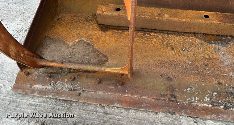 image for item EH5407 JRB MEGA 300-5 log grapple bucket