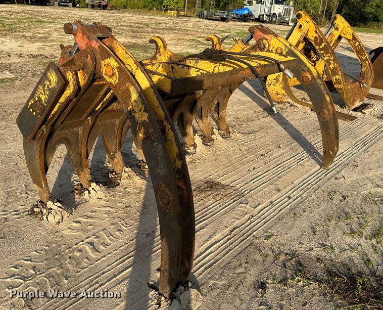 image for item EH5408 Solesbee's root rake grapple