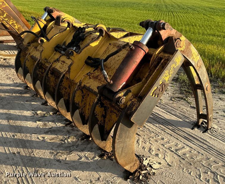 image for item EH5408 Solesbee's root rake grapple