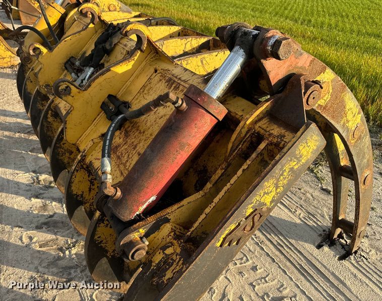 image for item EH5408 Solesbee's root rake grapple
