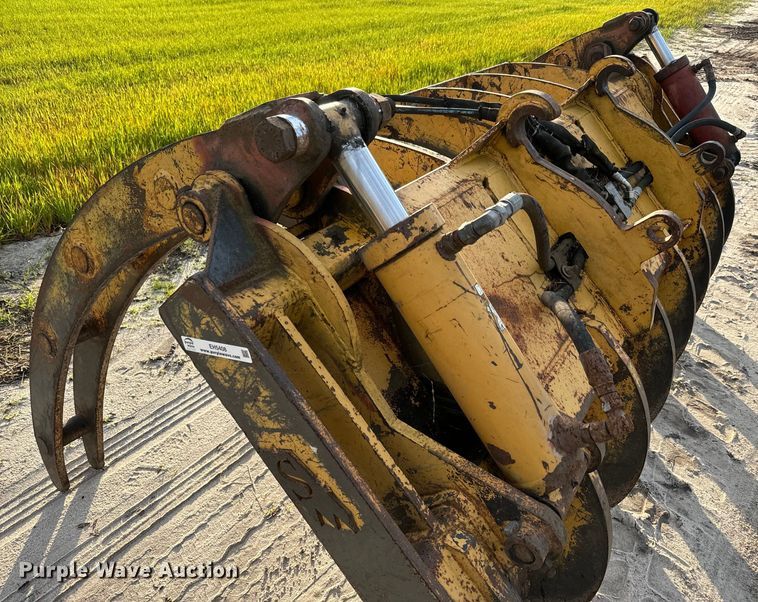 image for item EH5408 Solesbee's root rake grapple