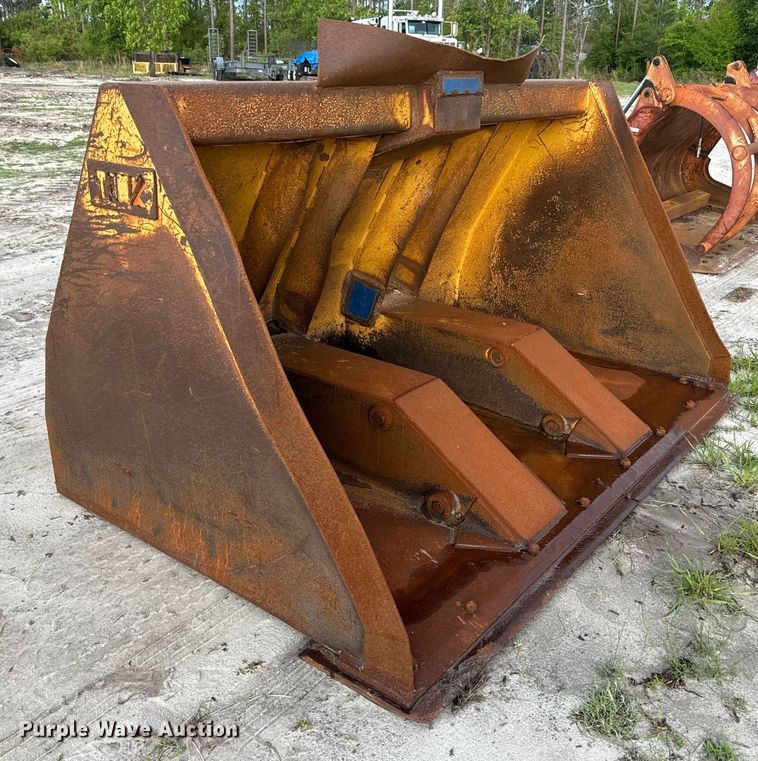 image for item EH5409 Tink rollout bucket