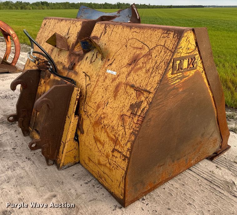 image for item EH5409 Tink rollout bucket