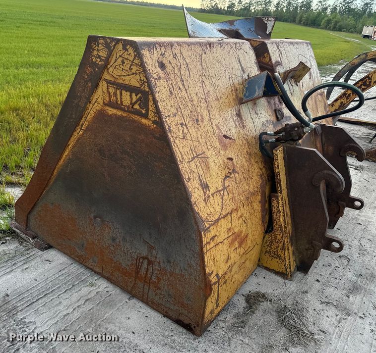 image for item EH5409 Tink rollout bucket