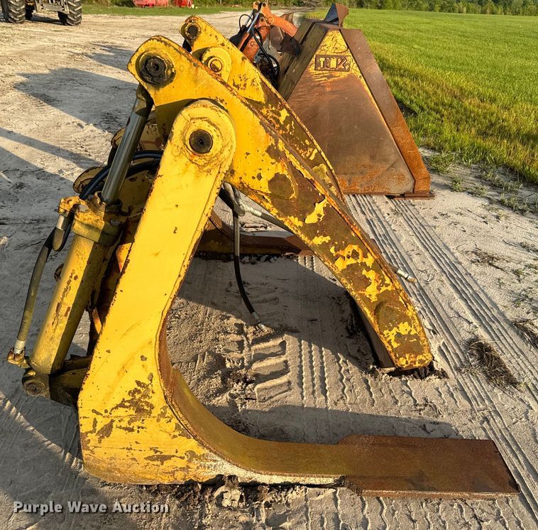 image for item EH5410 Wicker Machine WE950 log grapple