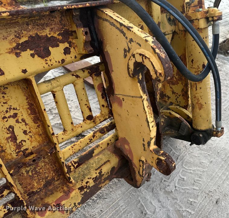 image for item EH5410 Wicker Machine WE950 log grapple