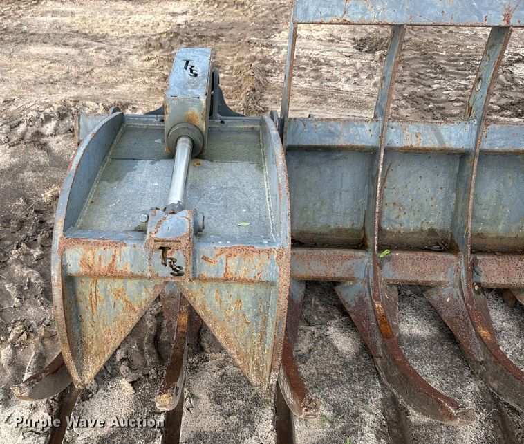 image for item EH5411 Rake Shop skid steer grapple bucket