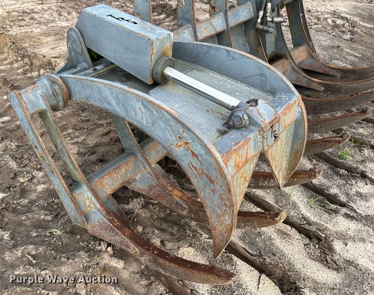 image for item EH5411 Rake Shop skid steer grapple bucket