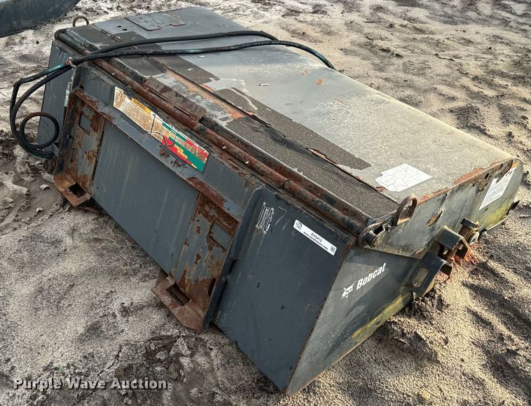 image for item EH5412 2007 Bobcat skid steer sweeper