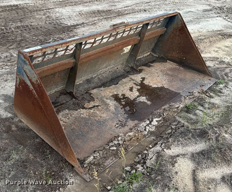 image for item EH5416 Stout skid steer bucket