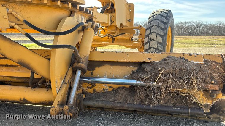 image for item EH5432 1998 Champion 720A VHP motor grader