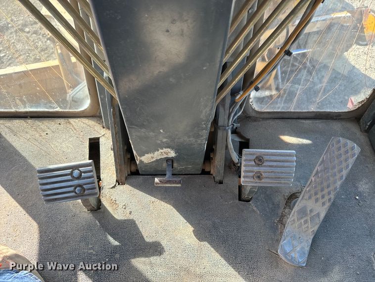 image for item EH5432 1998 Champion 720A VHP motor grader