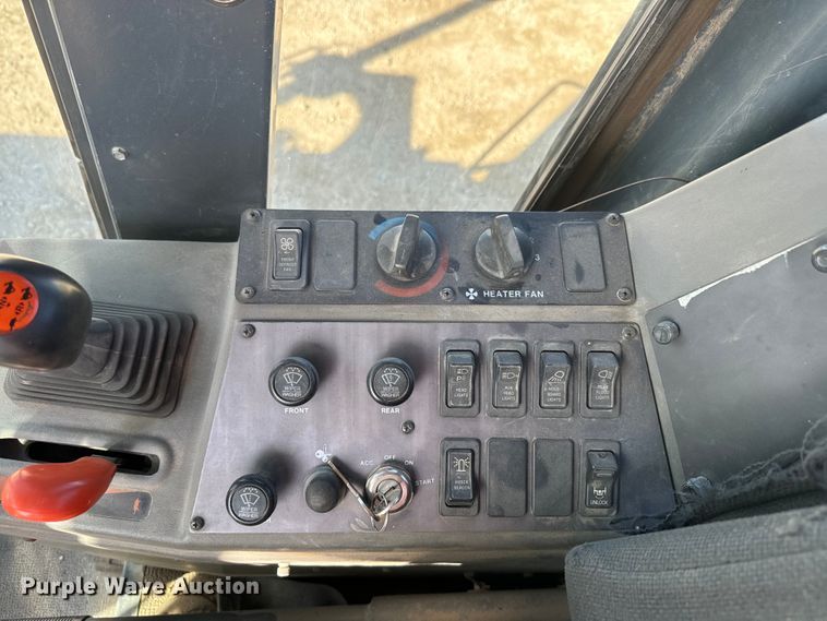 image for item EH5432 1998 Champion 720A VHP motor grader