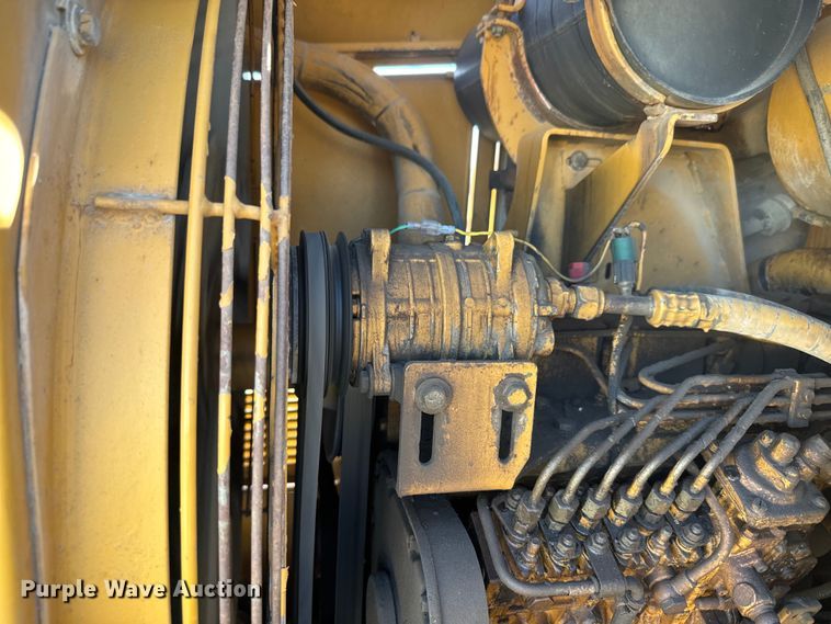 image for item EH5432 1998 Champion 720A VHP motor grader