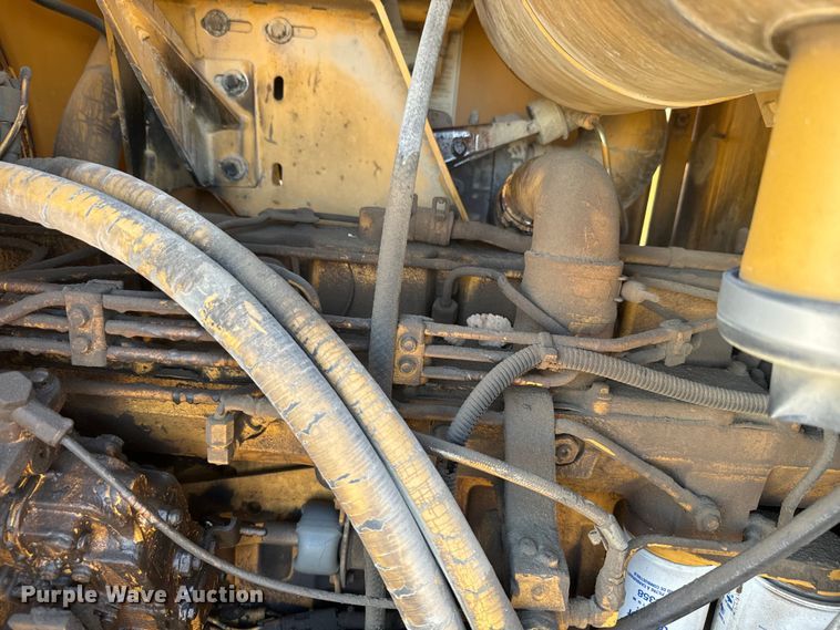image for item EH5432 1998 Champion 720A VHP motor grader