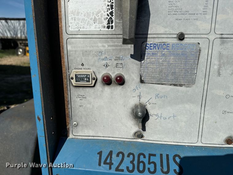 image for item EH5434 Miller Big Blue 251D welder/generator