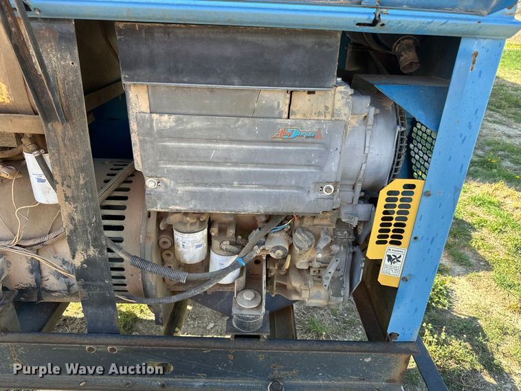 image for item EH5434 Miller Big Blue 251D welder/generator