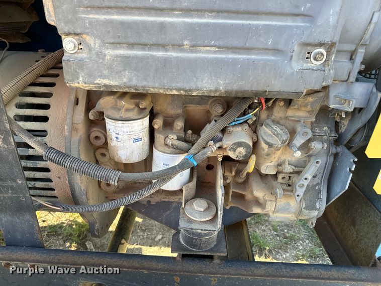 image for item EH5434 Miller Big Blue 251D welder/generator