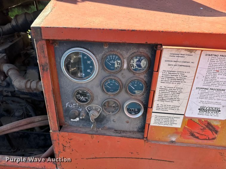 image for item EH5435 Smith 110 air compressor