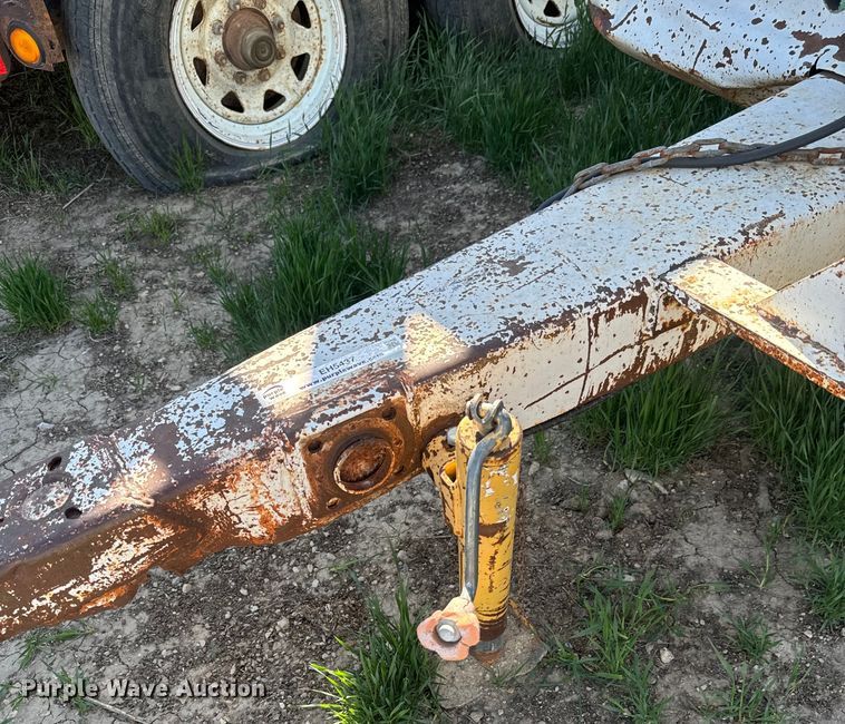 image for item EH5437 Ingersoll Rand 175 air compressor