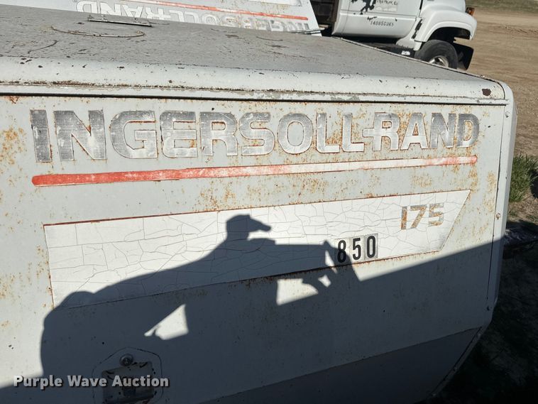 image for item EH5437 Ingersoll Rand 175 air compressor