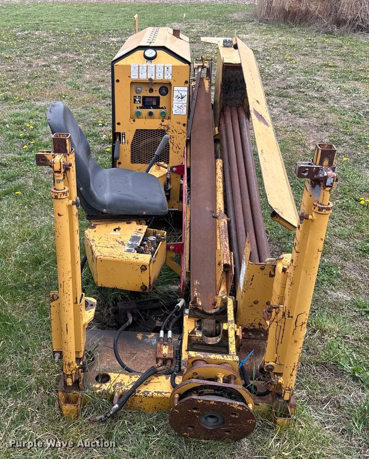 image for item EH5448 1997 Vermeer D7X11A directional boring unit