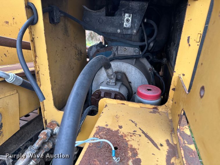 image for item EH5448 1997 Vermeer D7X11A directional boring unit