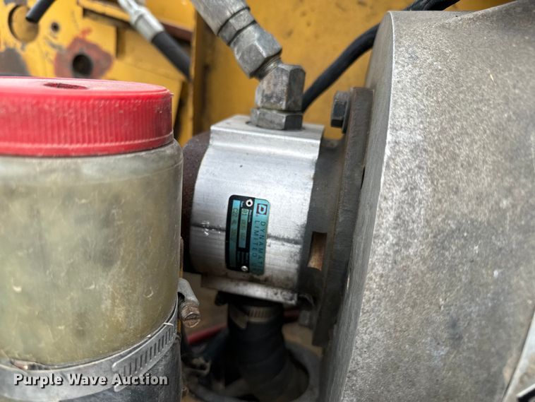 image for item EH5448 1997 Vermeer D7X11A directional boring unit