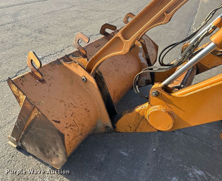 image for item EH6622 2005 Case 570MXT landscape tractor