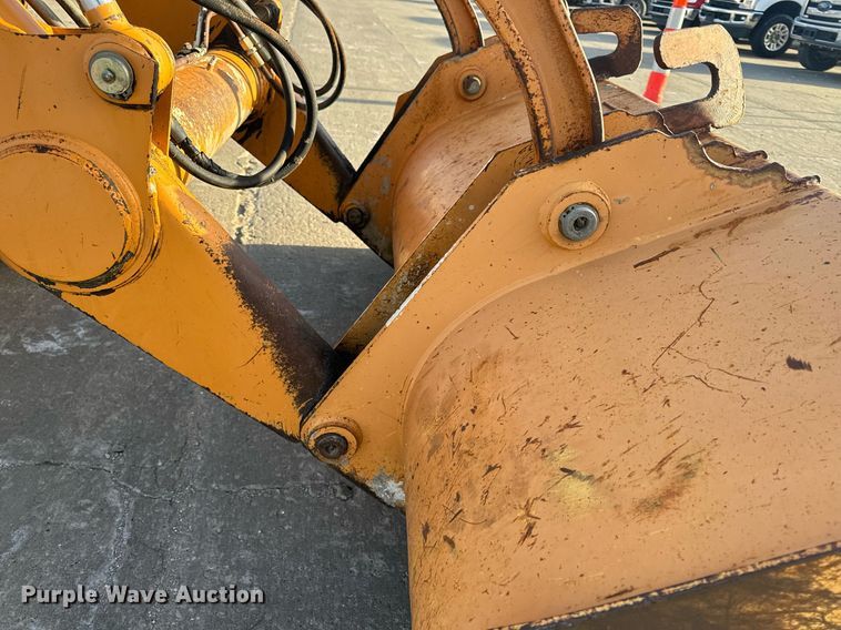 image for item EH6622 2005 Case 570MXT landscape tractor