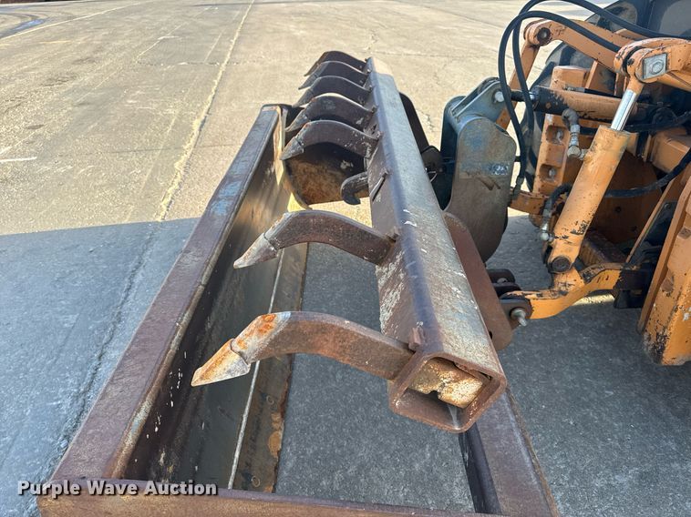 image for item EH6622 2005 Case 570MXT landscape tractor