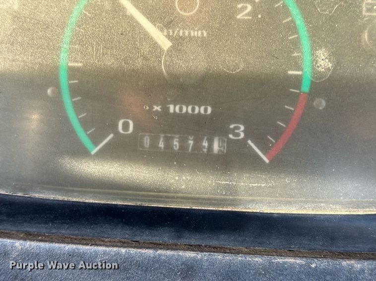 image for item EH6622 2005 Case 570MXT landscape tractor