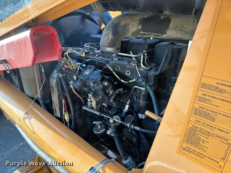 image for item EH6622 2005 Case 570MXT landscape tractor