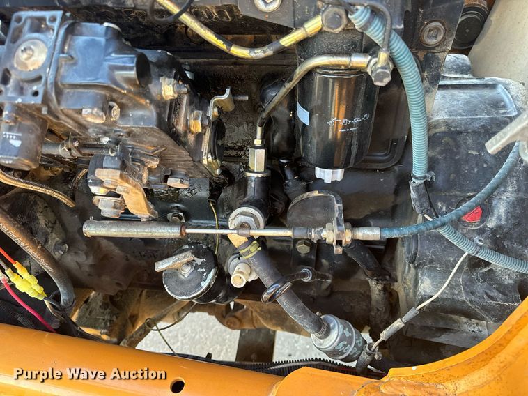 image for item EH6622 2005 Case 570MXT landscape tractor