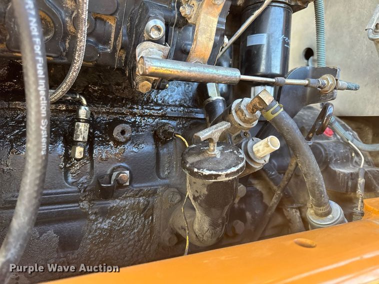 image for item EH6622 2005 Case 570MXT landscape tractor