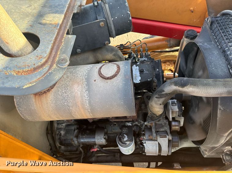 image for item EH6622 2005 Case 570MXT landscape tractor