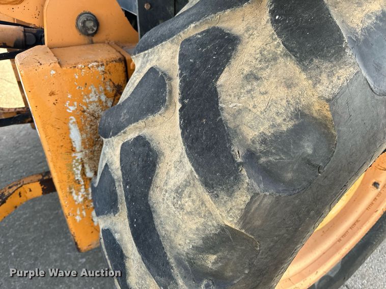 image for item EH6622 2005 Case 570MXT landscape tractor