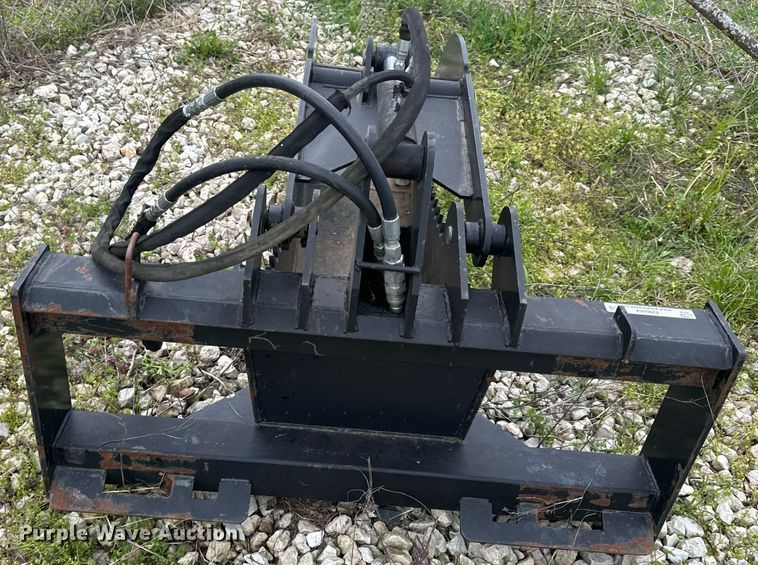 image for item EH6664 Titan skid steer grapple bucket