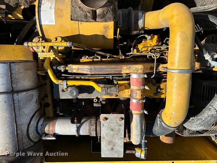 image for item EJ0456 1999 Komatsu  PC300LC-6 excavator