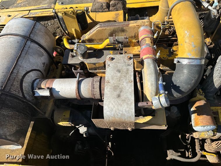 image for item EJ0456 1999 Komatsu  PC300LC-6 excavator